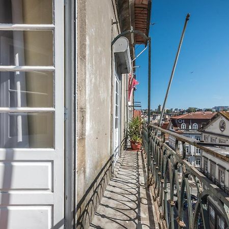 Guestready - Minimalistic Studio Downtown OOporto Esterno foto
