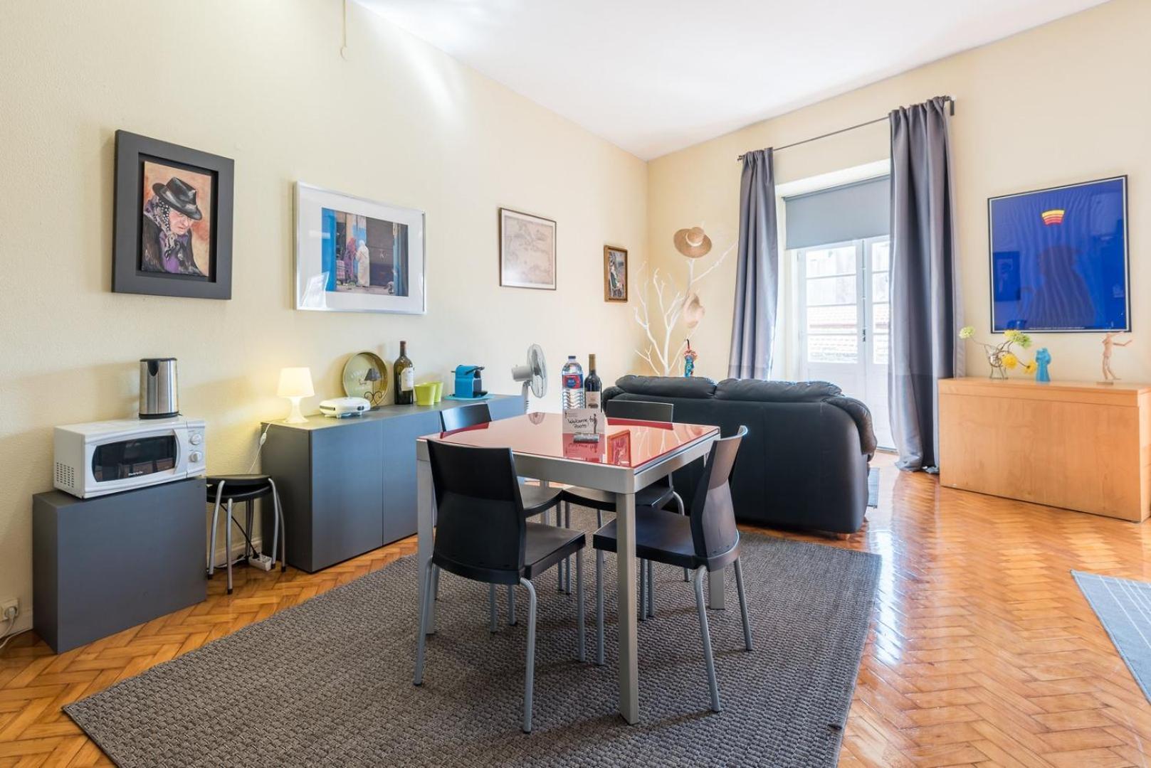 Guestready - Minimalistic Studio Downtown OOporto Esterno foto
