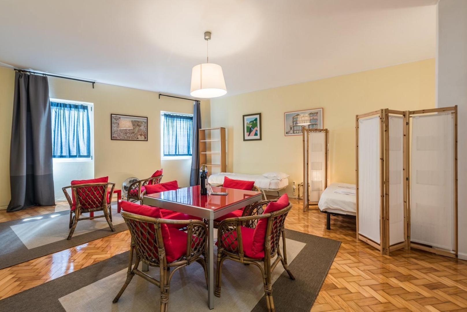 Guestready - Minimalistic Studio Downtown OOporto Esterno foto