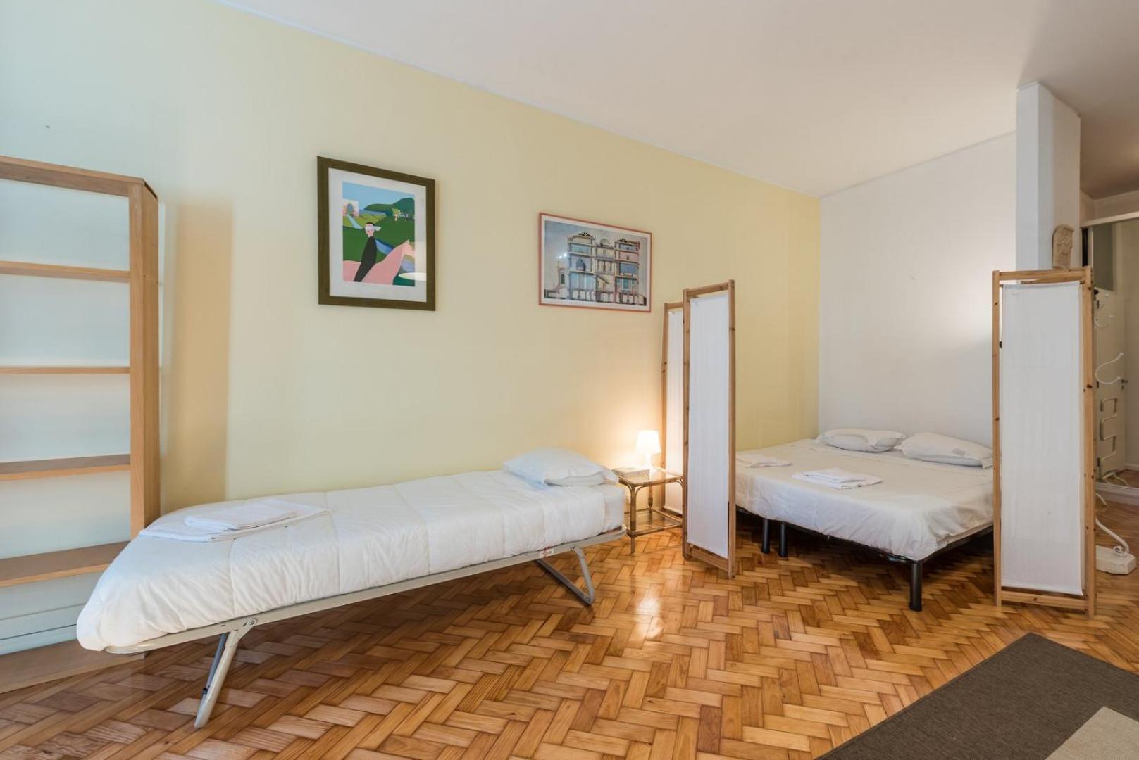 Guestready - Minimalistic Studio Downtown OOporto Esterno foto