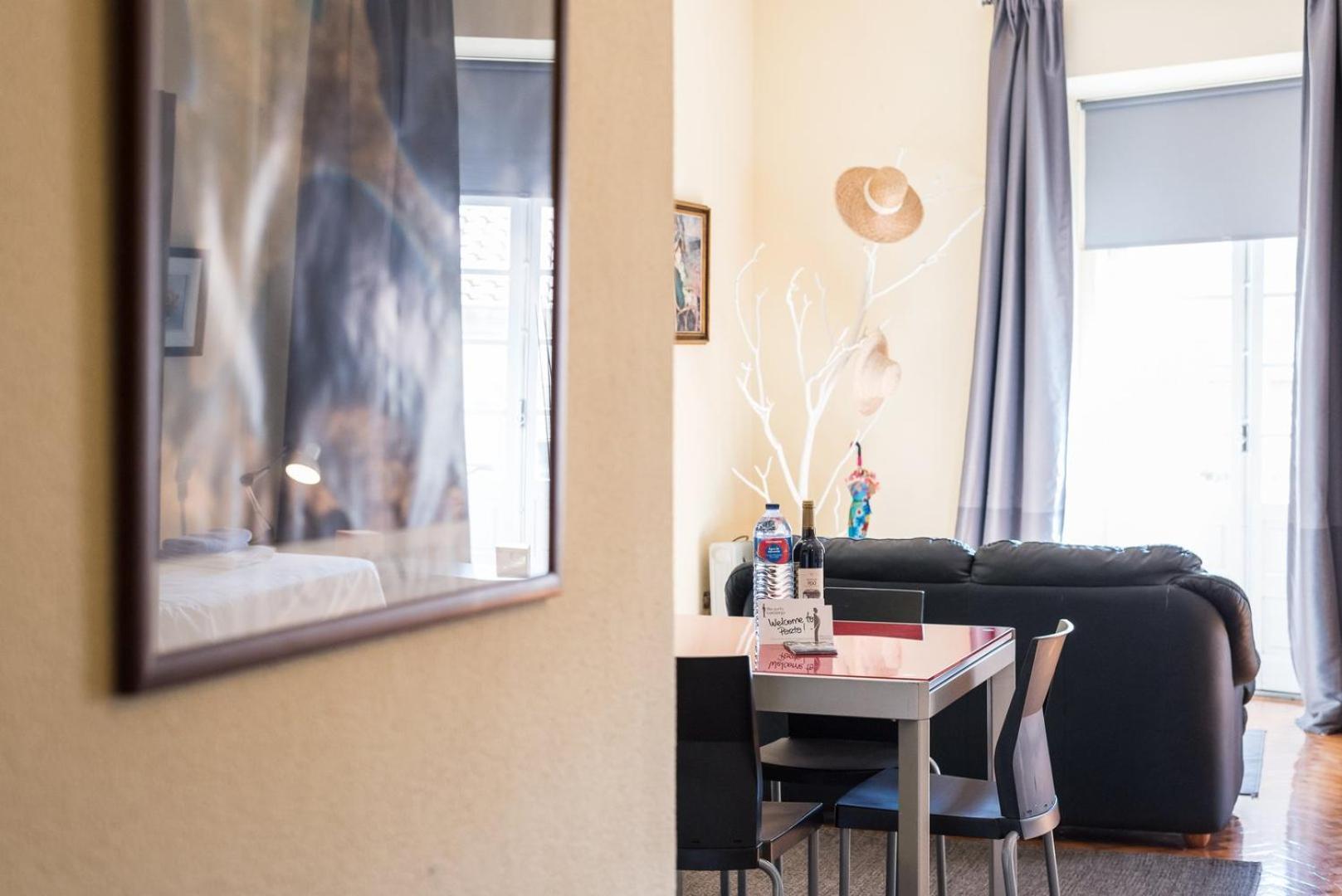 Guestready - Minimalistic Studio Downtown OOporto Esterno foto