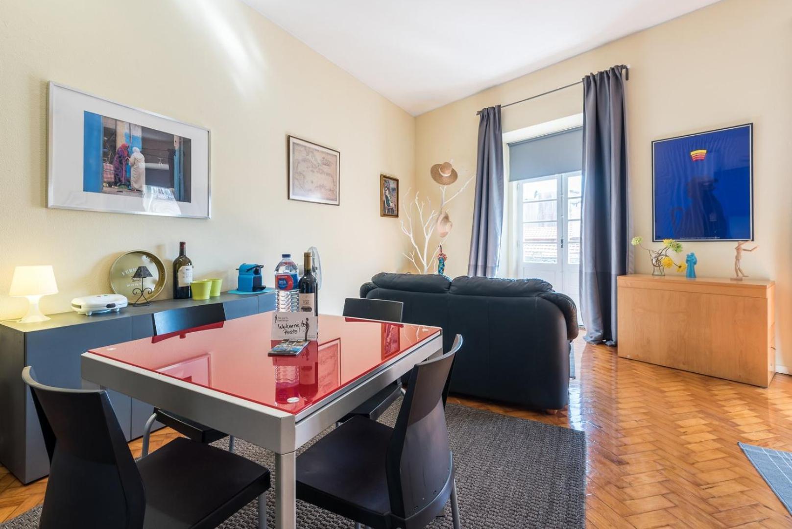 Guestready - Minimalistic Studio Downtown OOporto Esterno foto