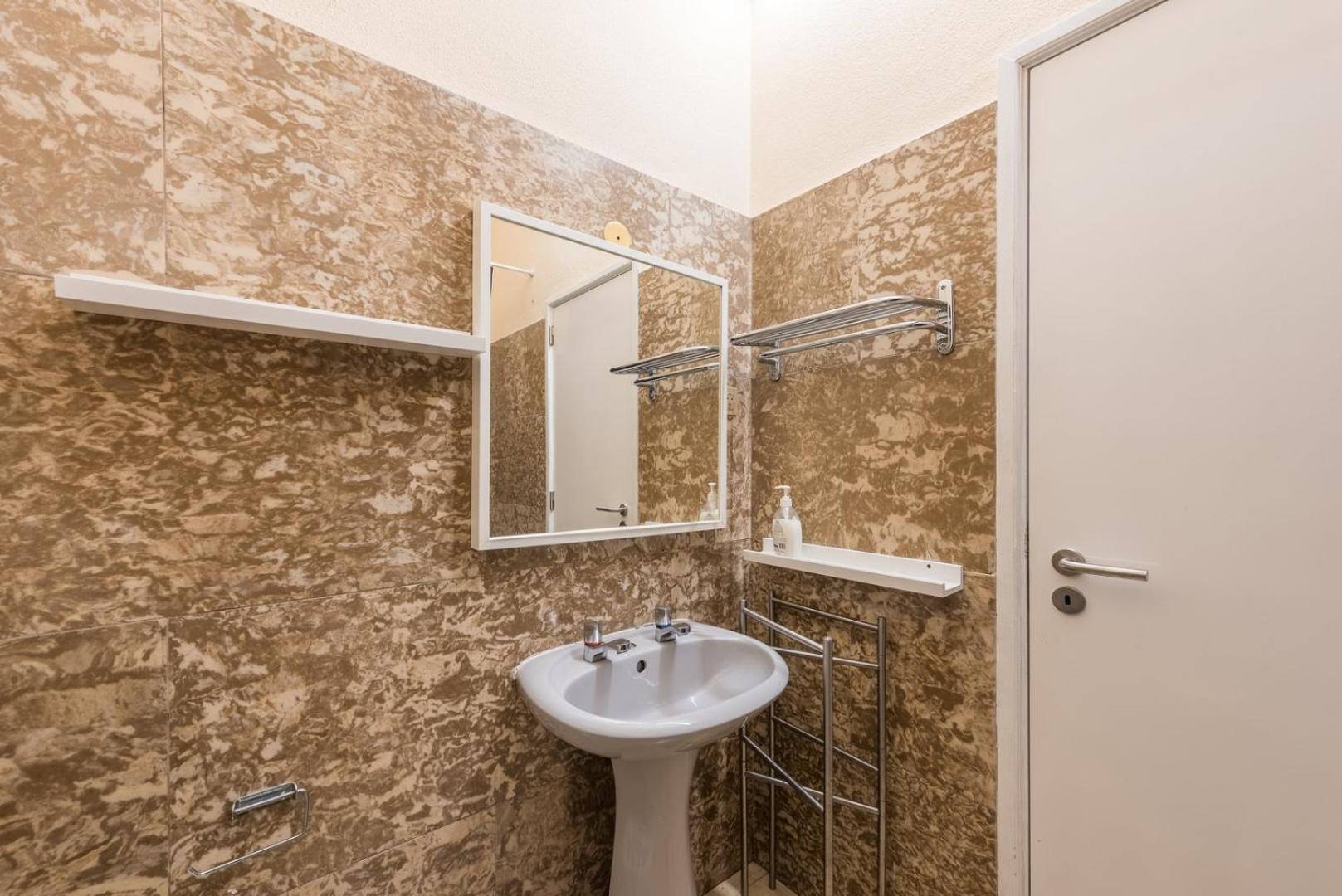 Guestready - Minimalistic Studio Downtown OOporto Esterno foto